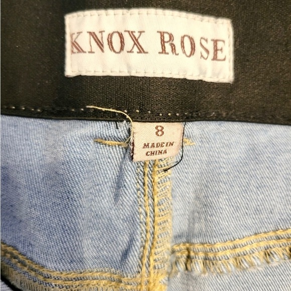 Knox Rose Adorable High Waisted Stretch Jean’s Retro 90s Boho Embroidered - Picture 7 of 12